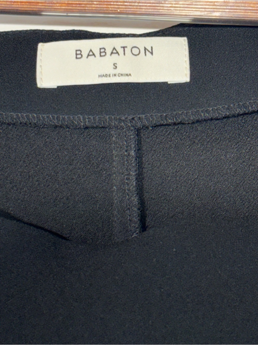 Babaton Off-the-Shoulder Black Blouse Size S - Picture 4 of 10